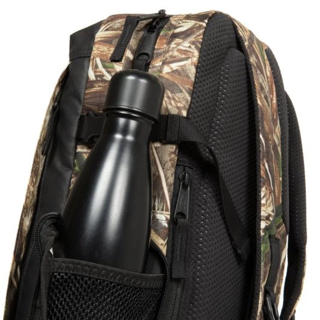 Eastpak Tecum Real Tree Camo -Medium - Image 4
