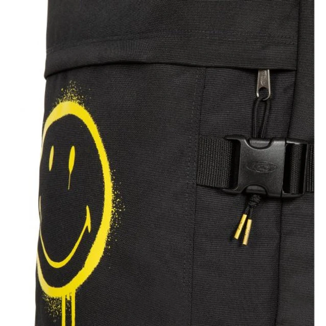 Eastpak Tranverz Smiley Graffiti-Medium - Image 3